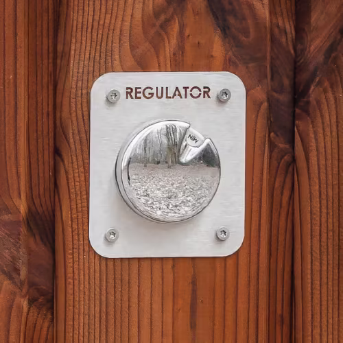 Met Geïntegreerde elektronische controller